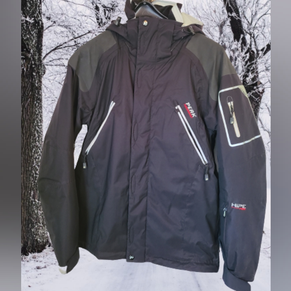 Peak Performance Men's Alpine Down Gor-Tex, Size: Medium Color: Black